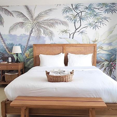 The Beach Bangsaen By Thanthita Next To Wonnapa Beach Free Disney Plus Exteriör bild