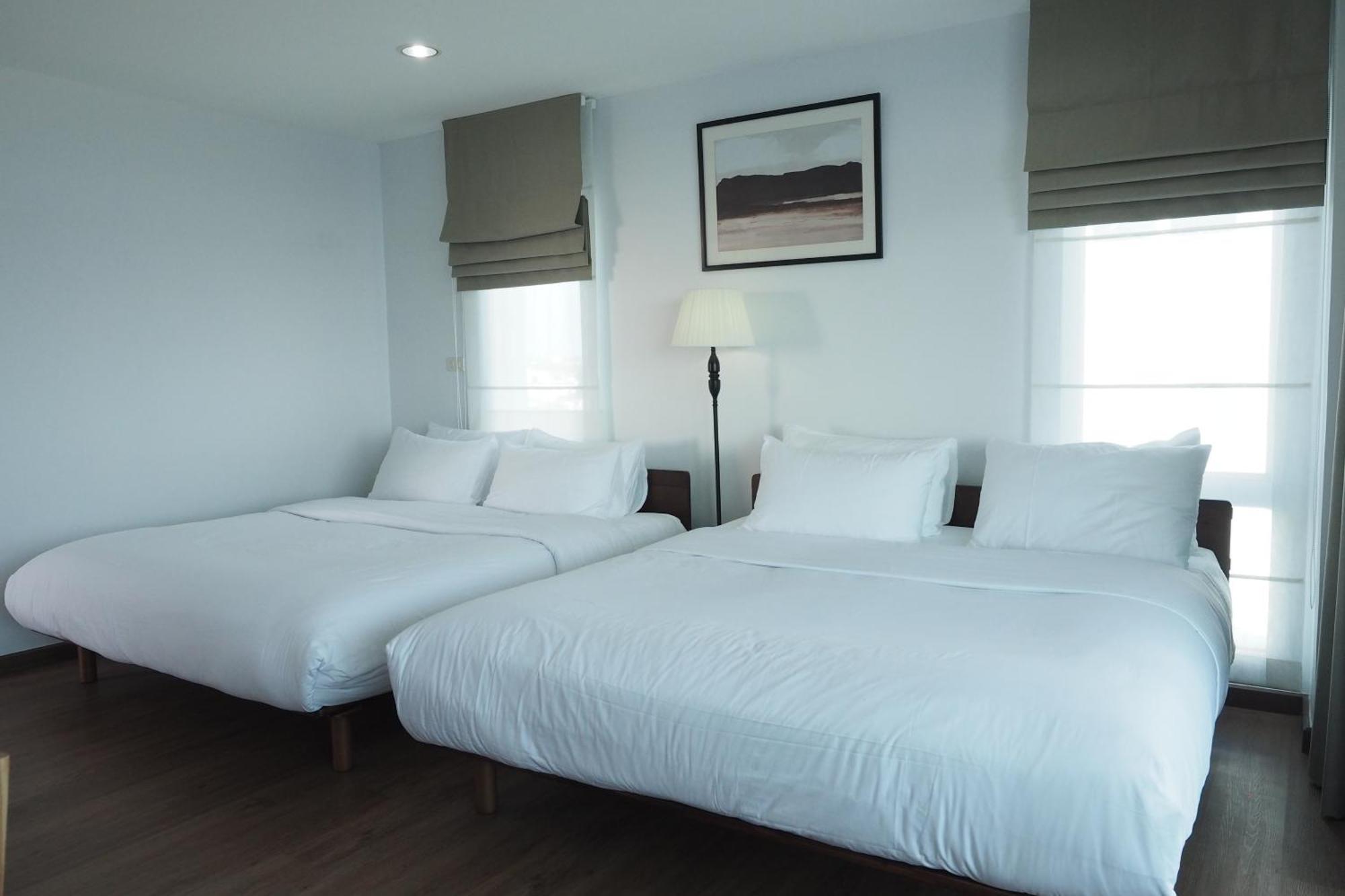 The Beach Bangsaen By Thanthita Next To Wonnapa Beach Free Disney Plus Exteriör bild