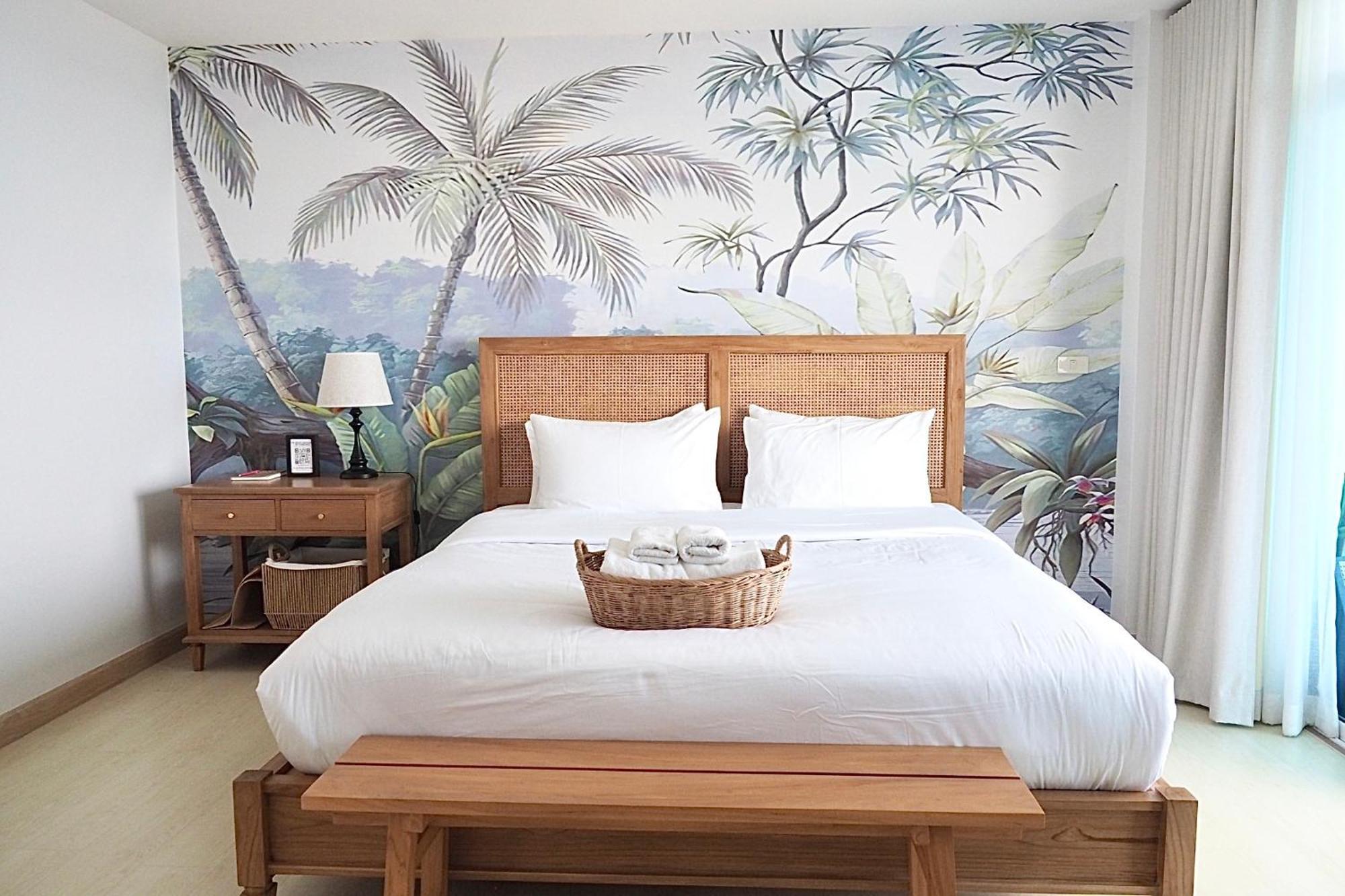 The Beach Bangsaen By Thanthita Next To Wonnapa Beach Free Disney Plus Exteriör bild